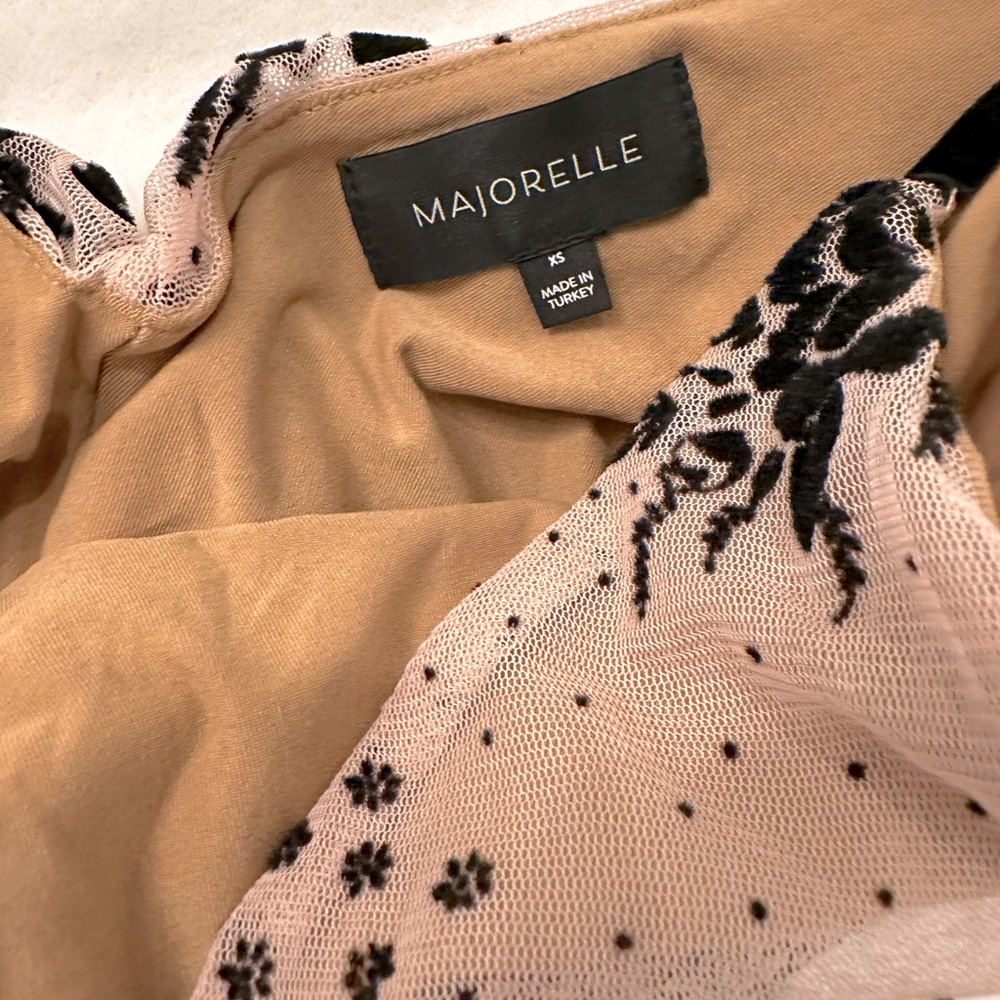 Majorelle Loreli Midi dress in pink romance bodycon ruched - Picture 6 of 6